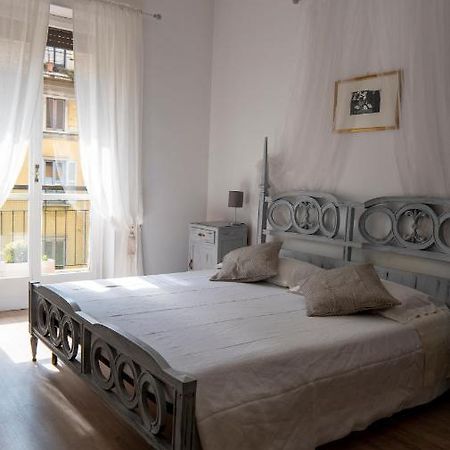 Beautiful Floral Apartment On Navigli Милан Экстерьер фото